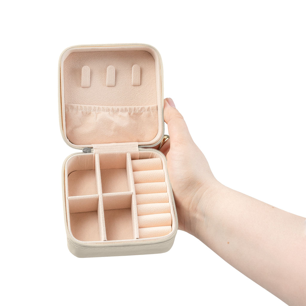 Travel Jewelry Case – Compact Pink Portable Organizer for Rings, Earrings & Necklaces